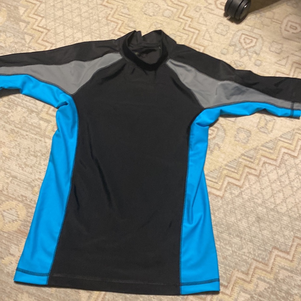 CHEROKEE BOYS SIZE L/G 12-14 SWIM SHIRT